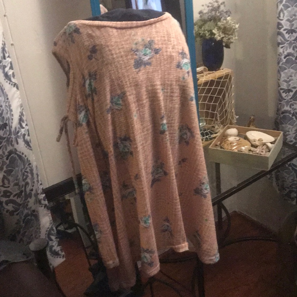 Lightweight Pink Long Sleeve Tunic